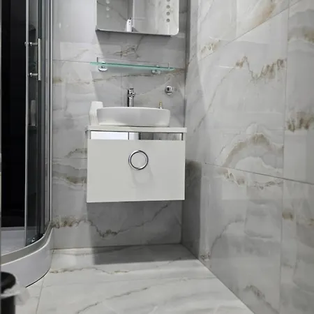White Magic Apartman *